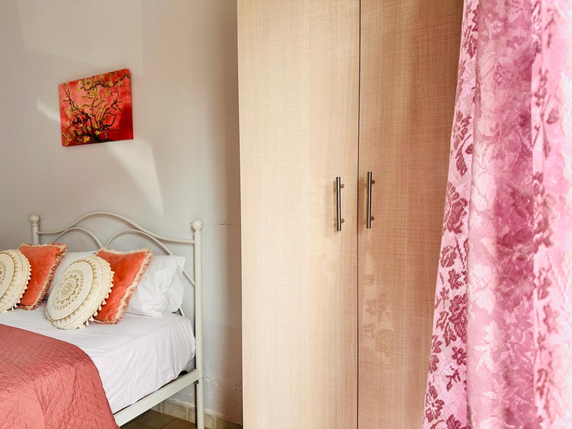 Infinity Blue Beach Apartments Циливи Экстерьер фото