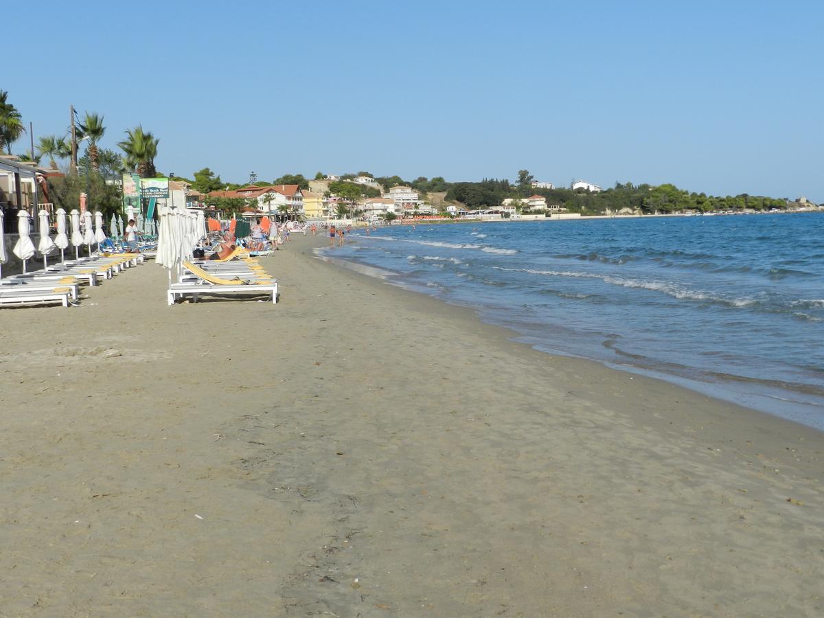 Infinity Blue Beach Apartments Циливи Экстерьер фото
